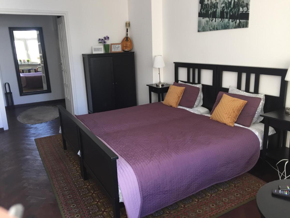 Fiesta Apartament Warsawa Bagian luar foto