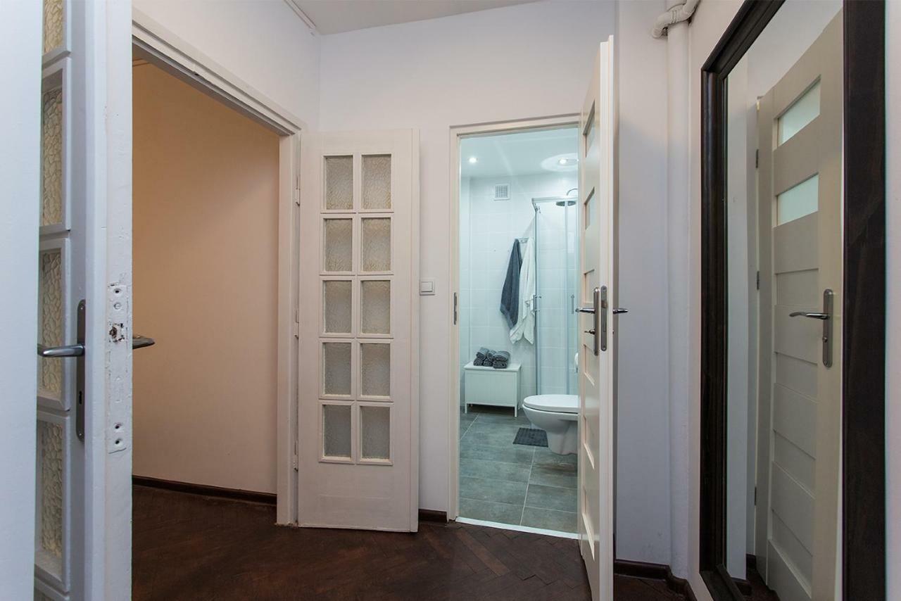 Fiesta Apartament Warsawa Bagian luar foto